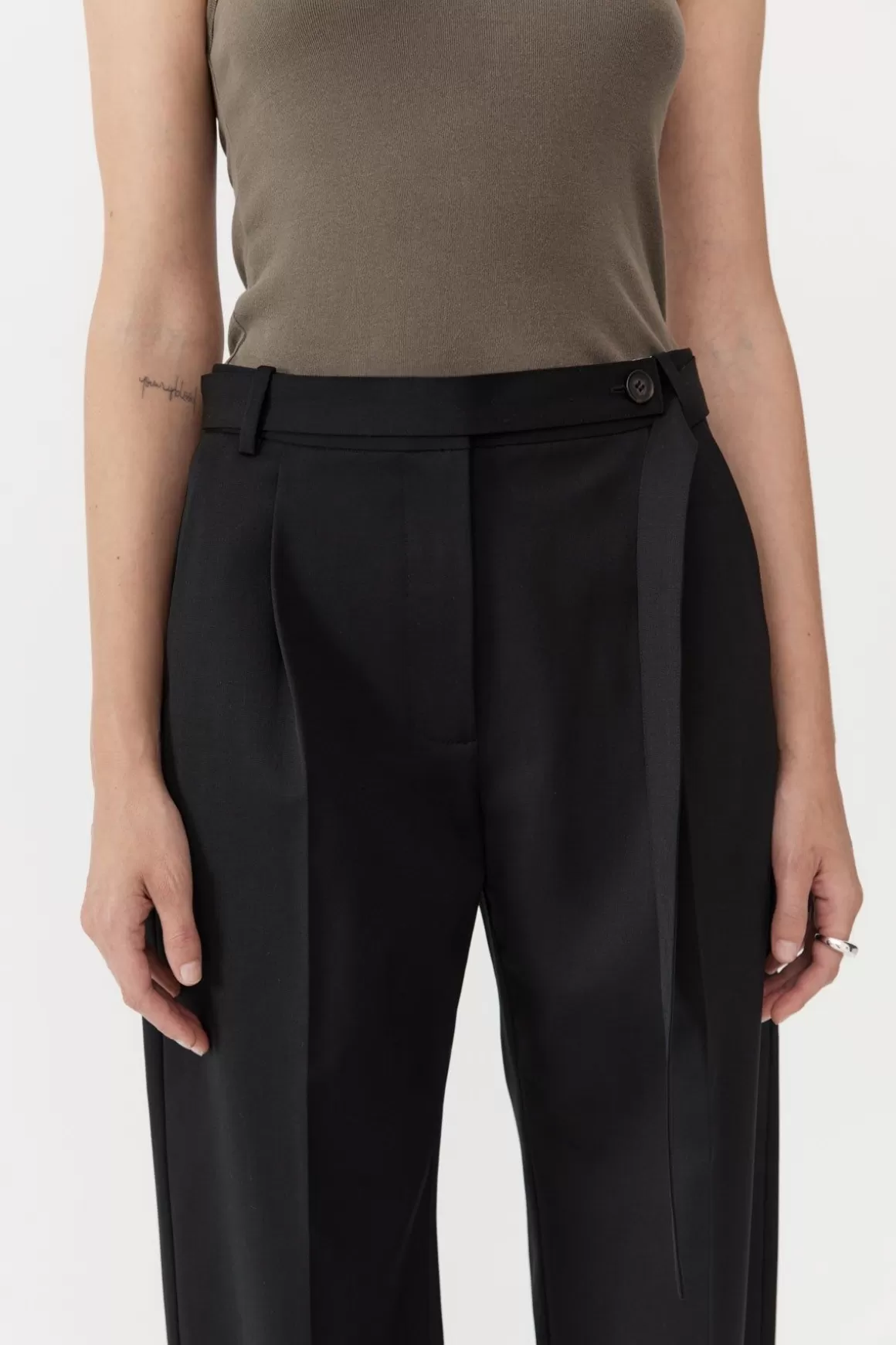 St. Agni Belted Pants - Black