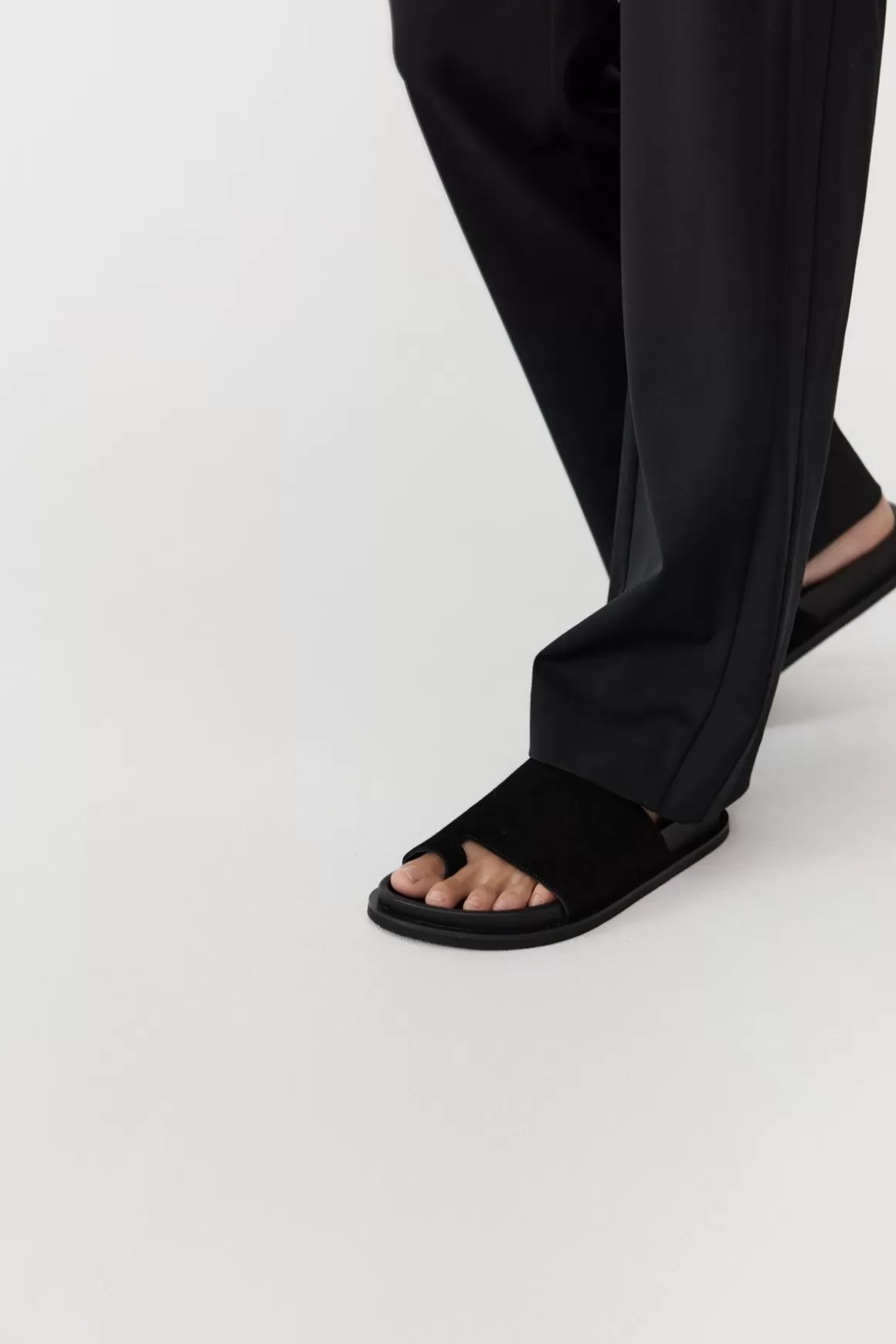 St. Agni Loe Suede Slide - Black