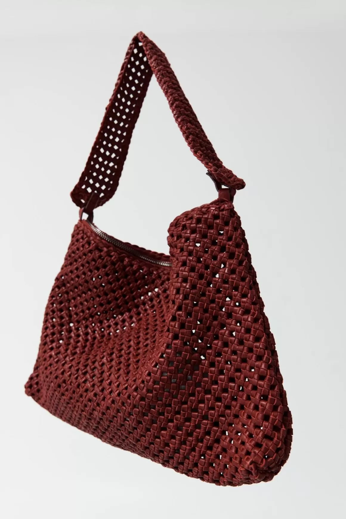 St. Agni Macrame Shoulder Bag - Rouge