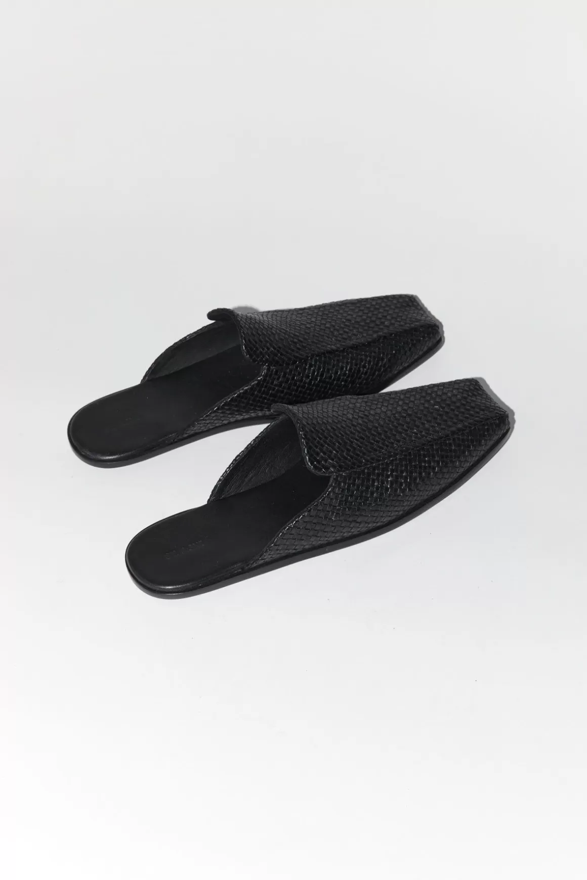 St. Agni Modernist Woven Mule - Black