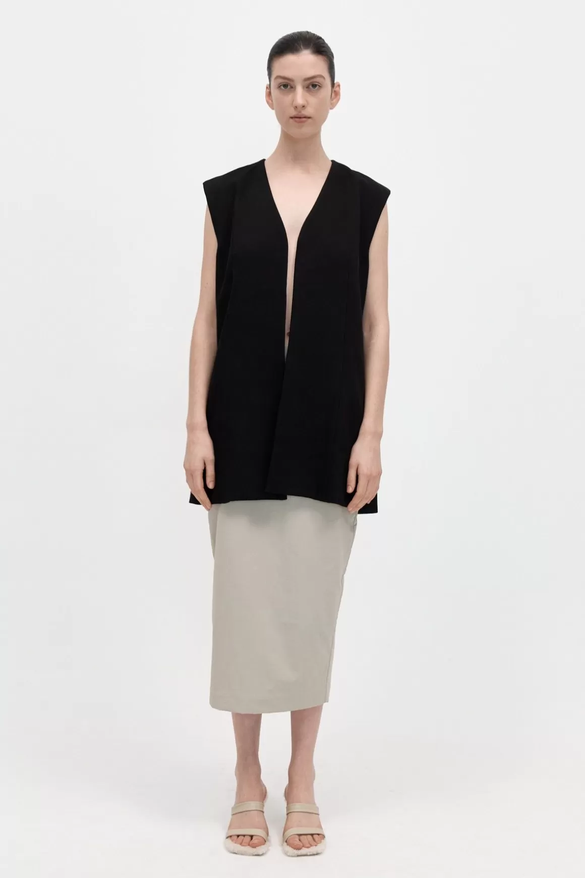 St. Agni Oversized Vest - Black