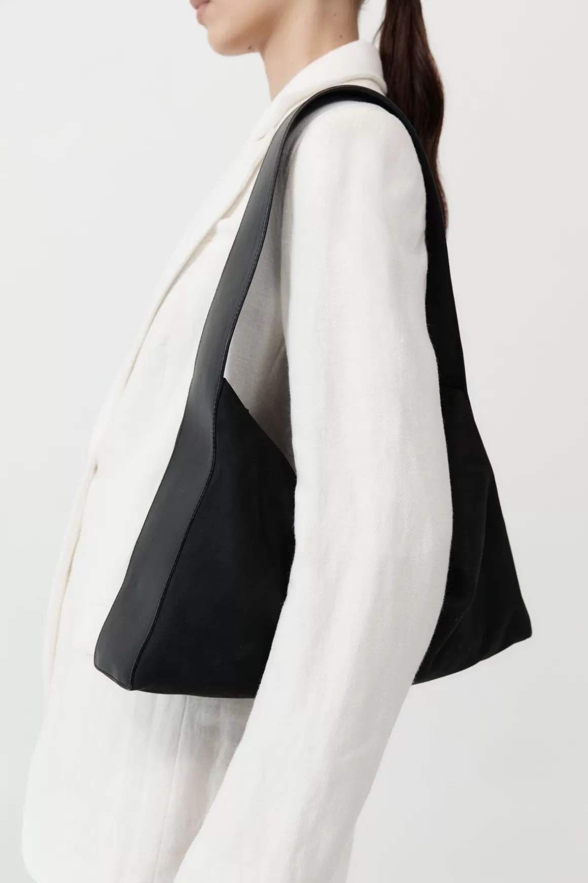 St. Agni Soft Form Bag - Black