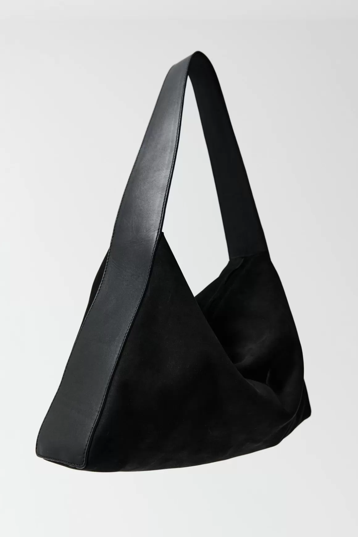 St. Agni Soft Form Bag - Black