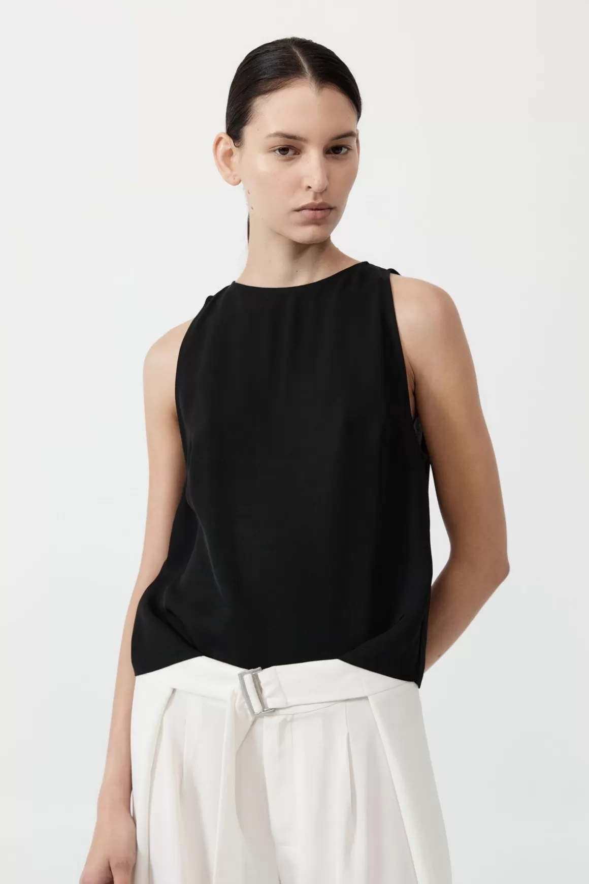 St. Agni Viscose Shell Top - Black